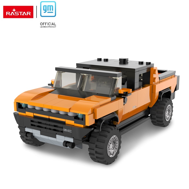 1:30 Hummer EV Bricks Car